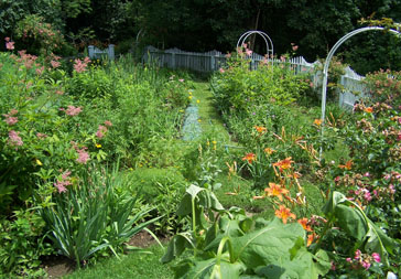 Property Care - Codman - 2007.Dorothys Garden Restoration - COD.