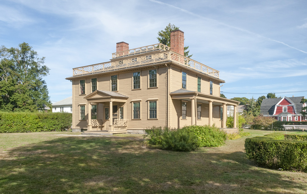 quincy house exterior