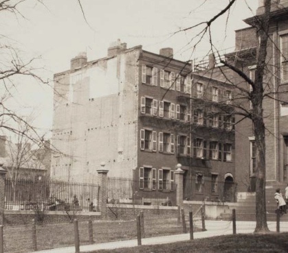 Conjuring a Lost Neighborhood