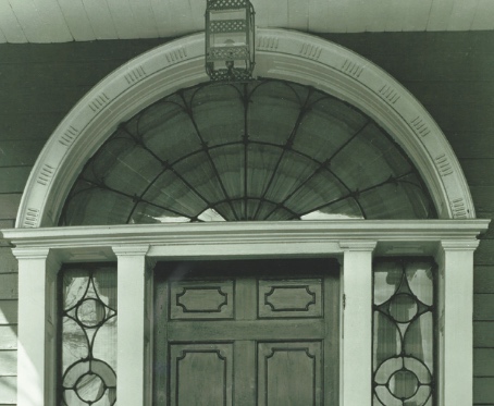 The Fanlight: Delicacy and Light
