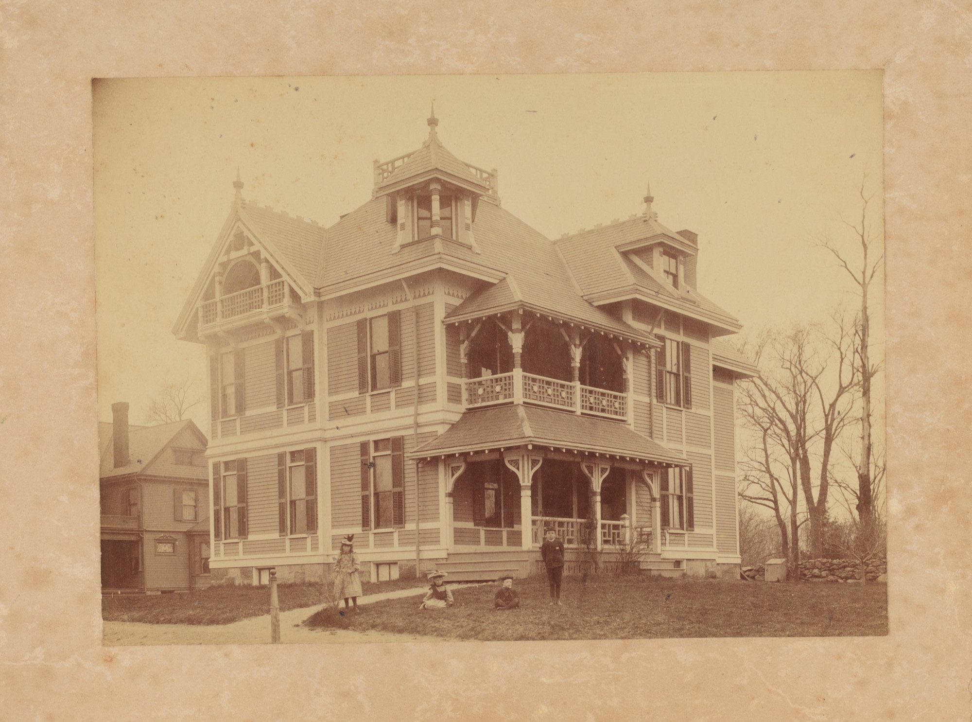 Rediscovering a House on Montana Street