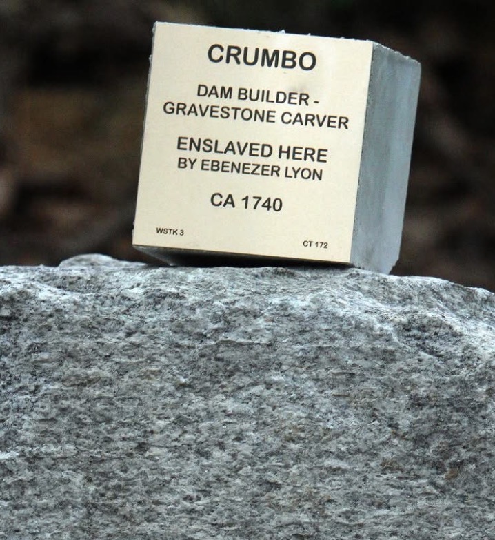 Plaque honoring Crumbo, enslaved dam builder and gravestone carver, by Ebenezer Lyon, circa 1740.